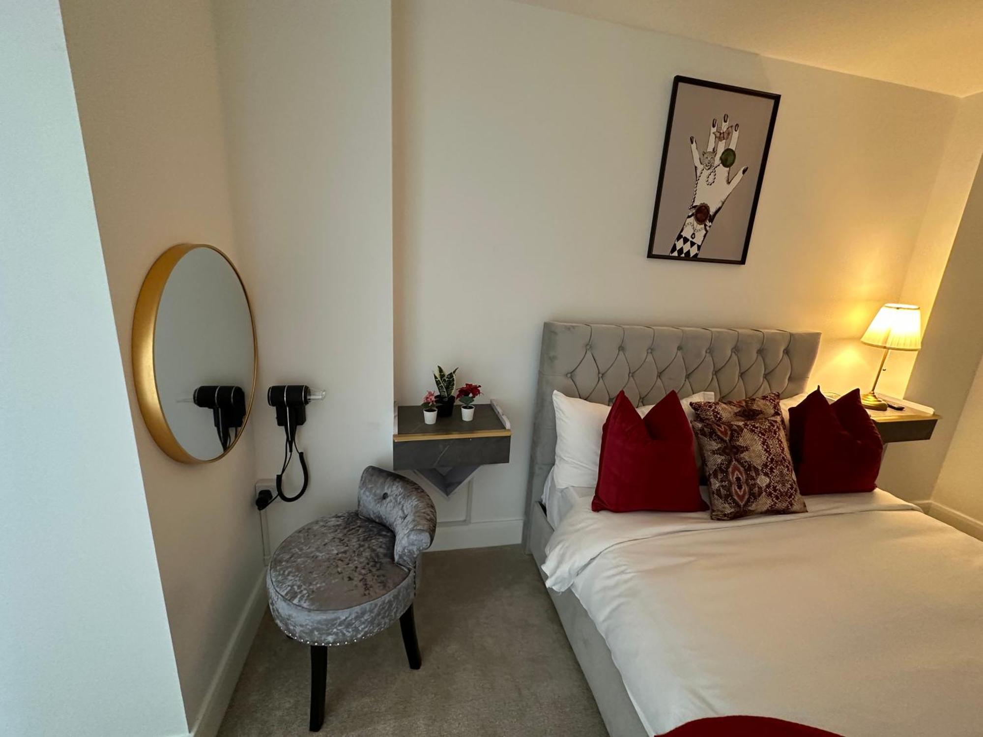 Luxury 2 Bedrooms - 2 Bathrooms - F5 London Luaran gambar