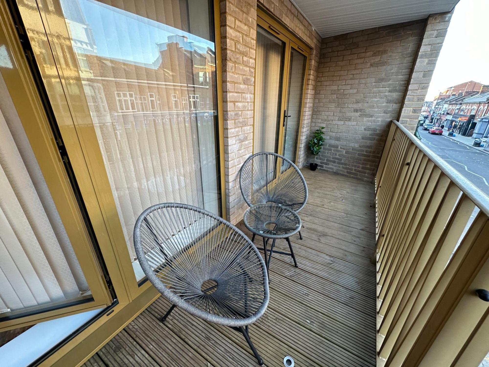 Luxury 2 Bedrooms - 2 Bathrooms - F5 London Luaran gambar